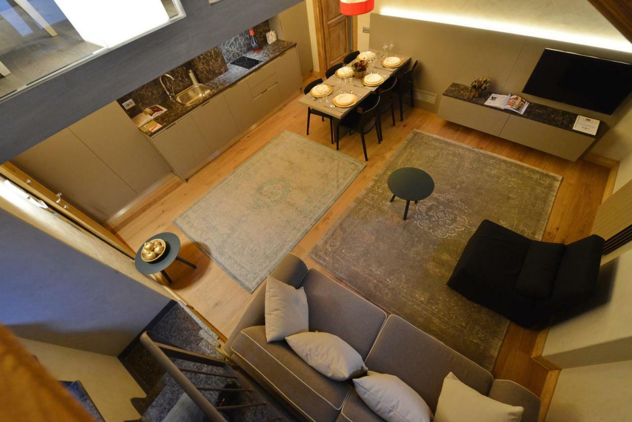 Le Reve Charmant Apartments - Via Sant'Orso,2 Aosta Exteriör bild