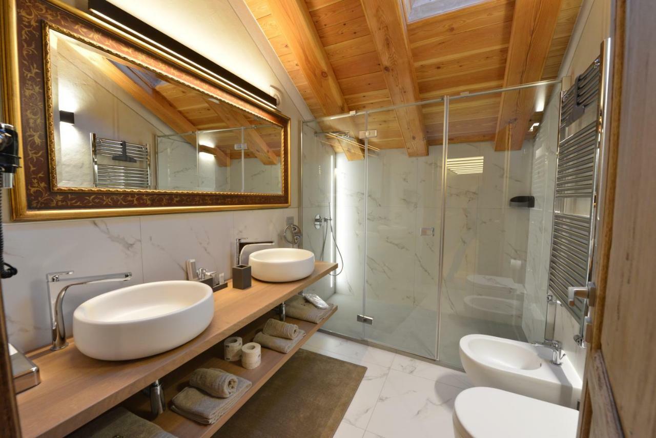 Le Reve Charmant Apartments - Via Sant'Orso,2 Aosta Exteriör bild